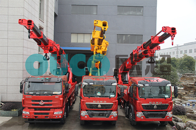 小型隨車吊 靈活高效的物流裝卸解決方案